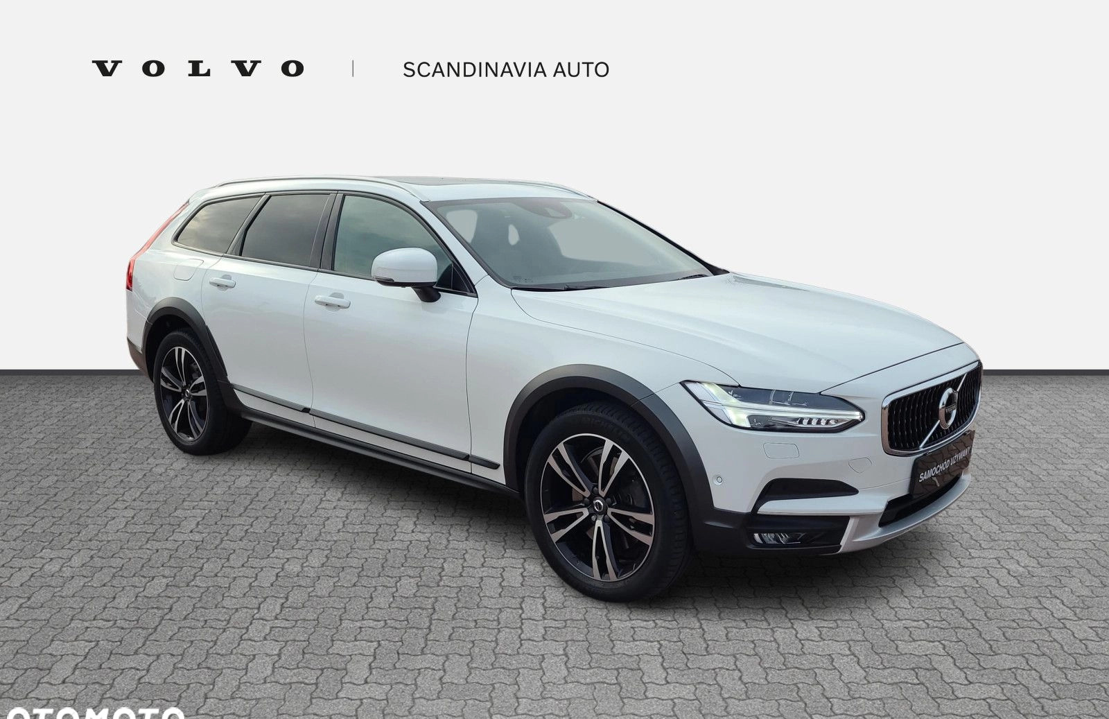 Volvo V90 Cross Country cena 159900 przebieg: 147000, rok produkcji 2019 z Żelechów małe 781